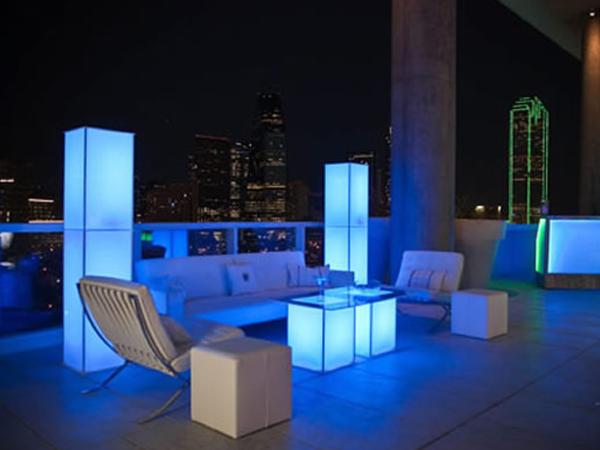 led cube chair EKL014