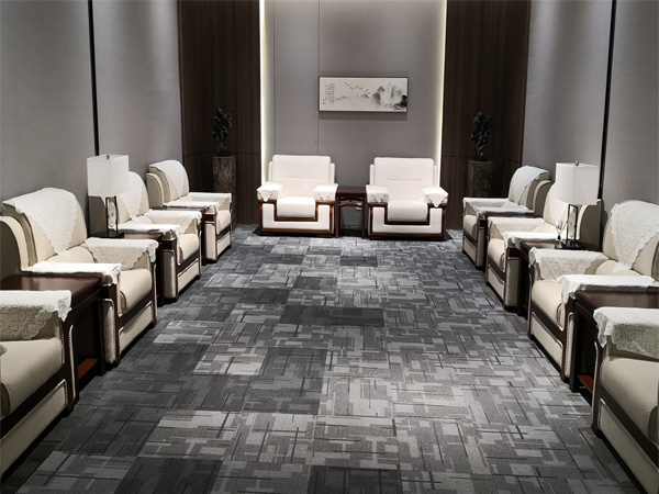 Meeting table